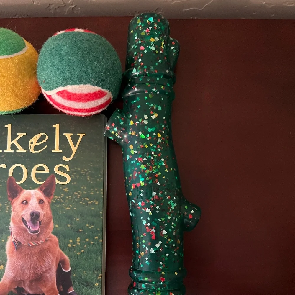 Dog Lover Christmas-Kong Dog Chew, “Unlikely Heroes”, 3 Balls & Hide/Seek Toy.